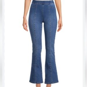 No Boundaries Juniors  pull on Dark Blue Flare Jean Jeggings Size S